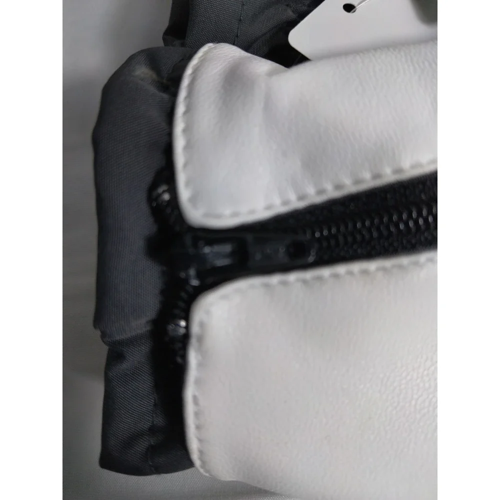 MCTI Breathable Outdoor‎ Gloves Windproof, Waterproof with Tags, Size Small